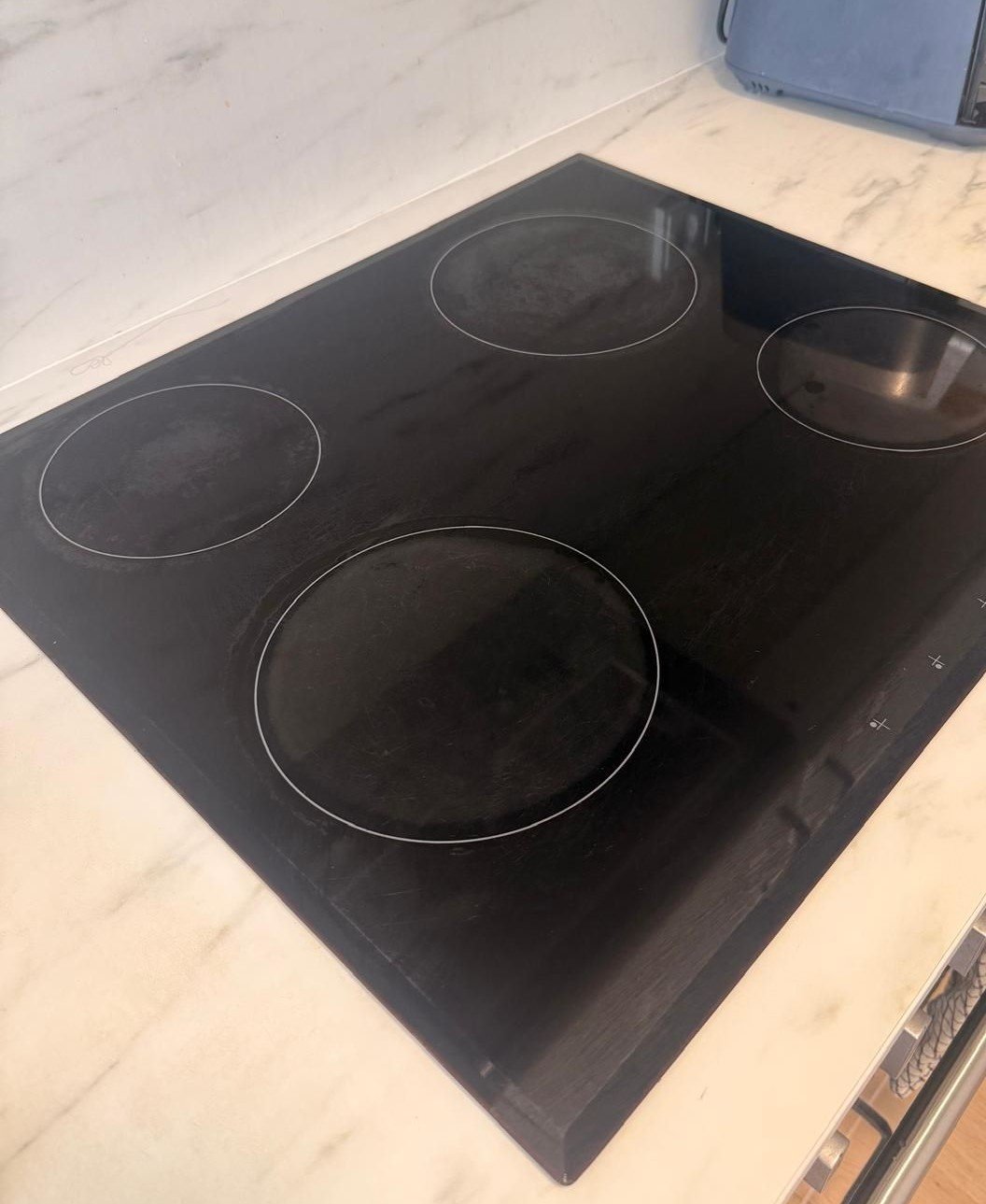 Stove after professional cleaning by Spotless Duo